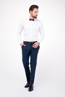 Bavlnená košeľa V pohodlnom strihu Bavlnená košeľa V pohodlnom strihu