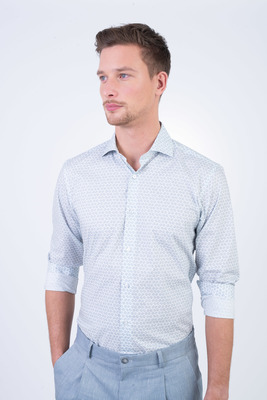 Bavlnená košeľa so vzorom V pohodlnom strihu