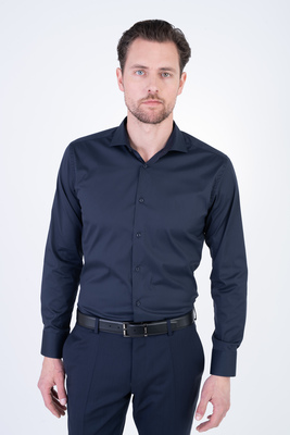Tmavo modrá comfort stretch košele V priliehavom strihu