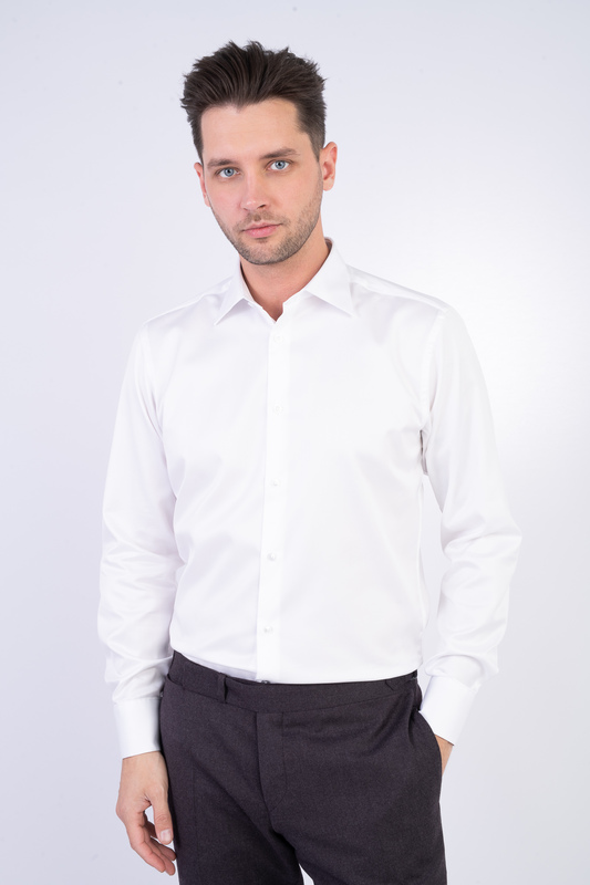Satin stretch košeľa V pohodlnom strihu