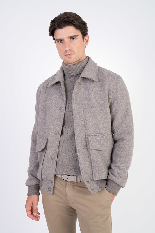 Zimný vlnený bomber V pohodlnom strihu