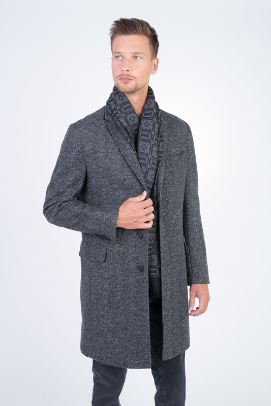 Vlnený plášť V pohodlnom strihu