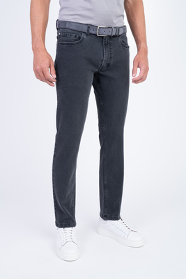 Strečové džínsy V priliehavom strihu Strečové džínsy V priliehavom strihu