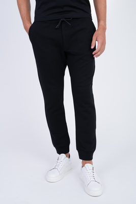 Bavlnené tepláky V pohodlnom strihu