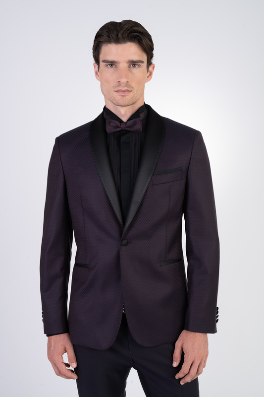 Spoločenské smokingové sako V pohodlnom strihu