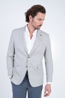 Vlnené sako s hodvábom V pohodlnom strihu